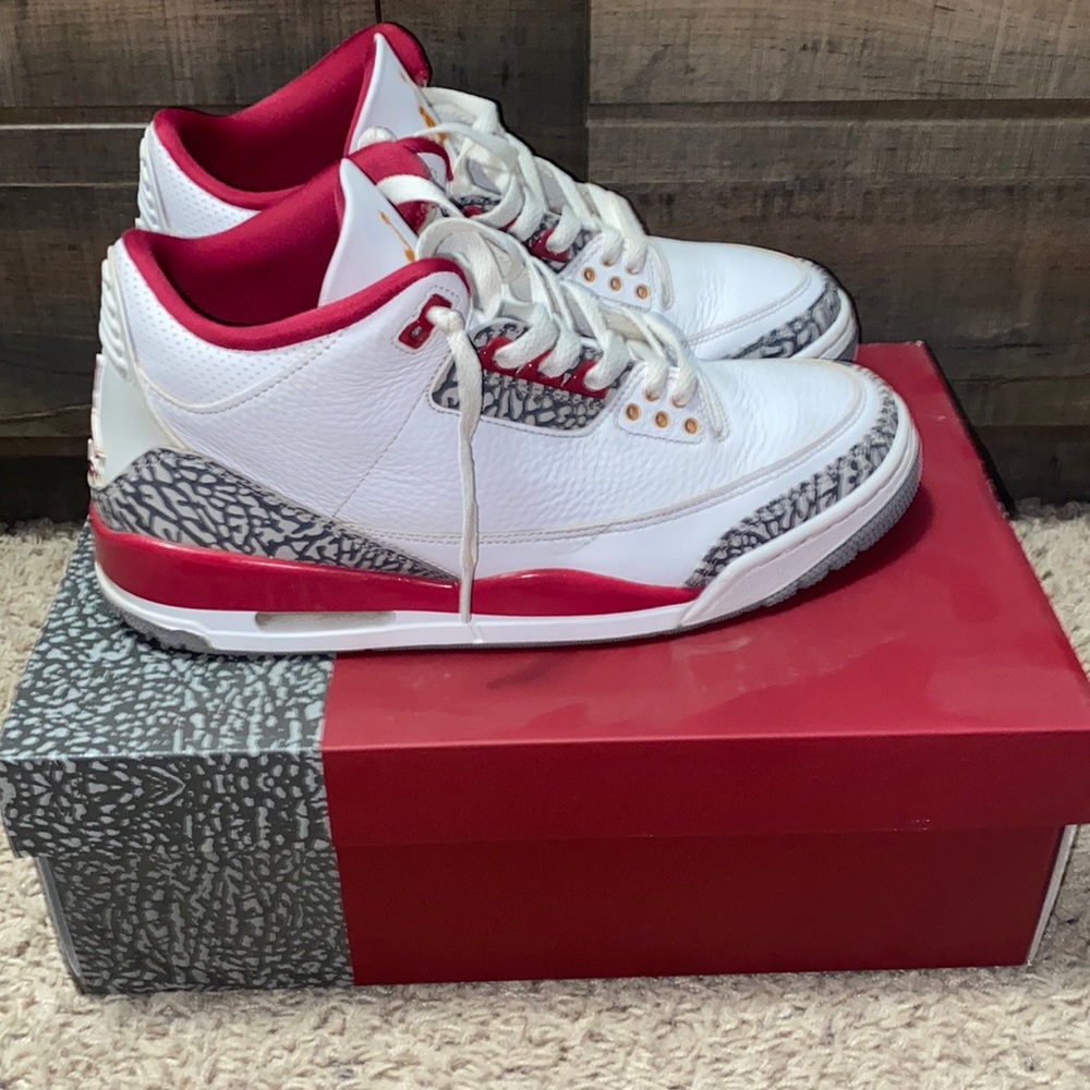 Jordan 3 “Cardinal”